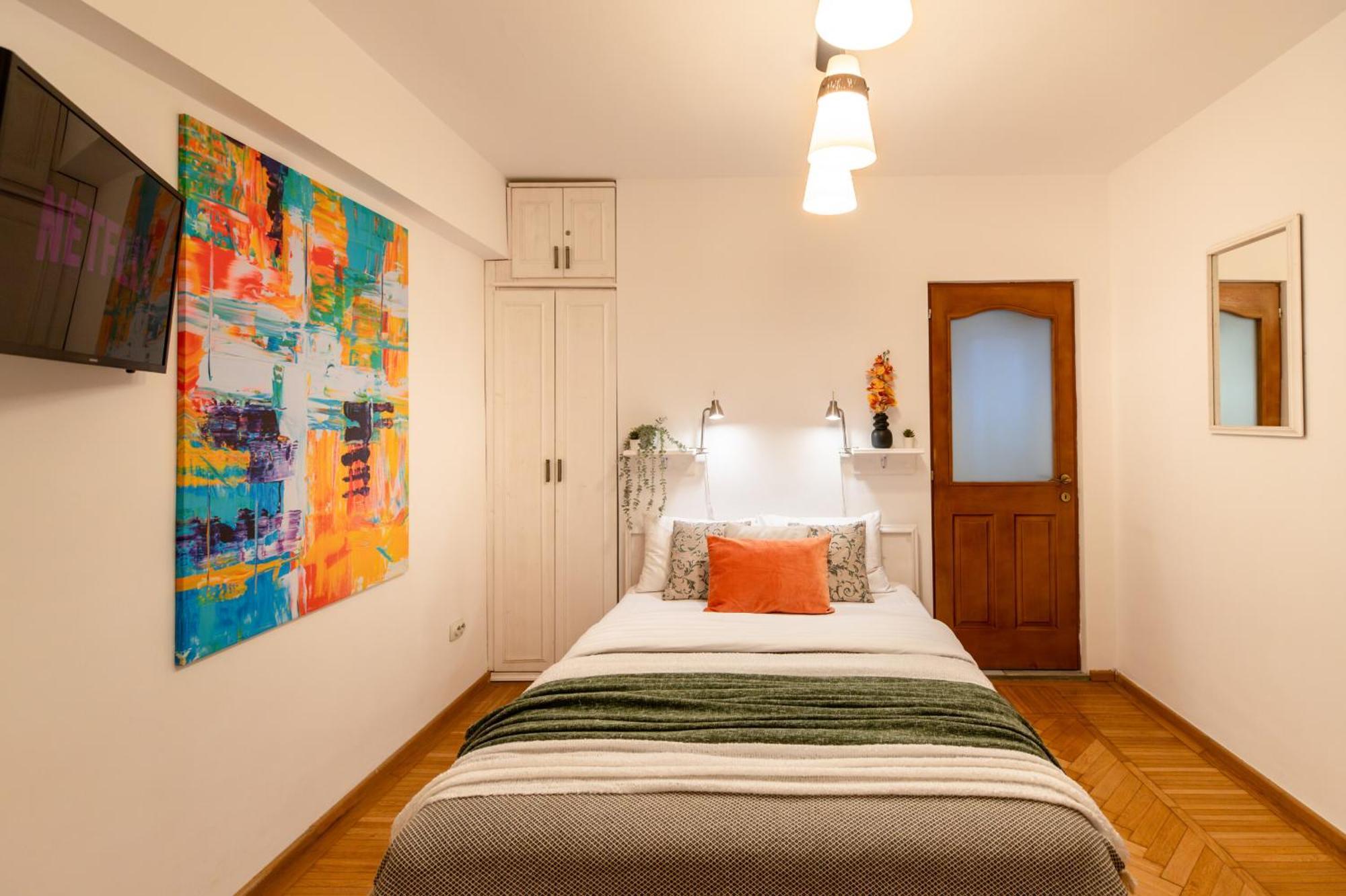 2Br Apartment At Piata Natiunilor Unite: Perfect For City Center Stays Bukarest Eksteriør billede