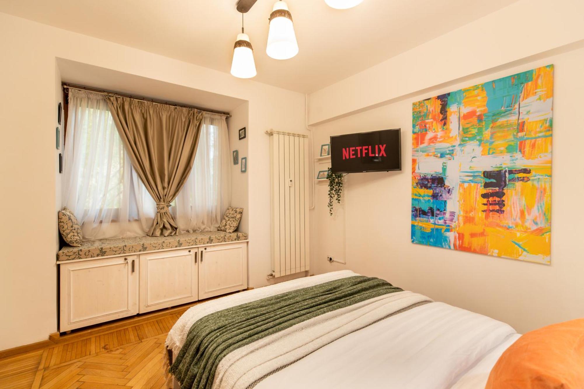 2Br Apartment At Piata Natiunilor Unite: Perfect For City Center Stays Bukarest Eksteriør billede